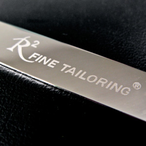 Stainless Steel R2 Engraving Collar Bone